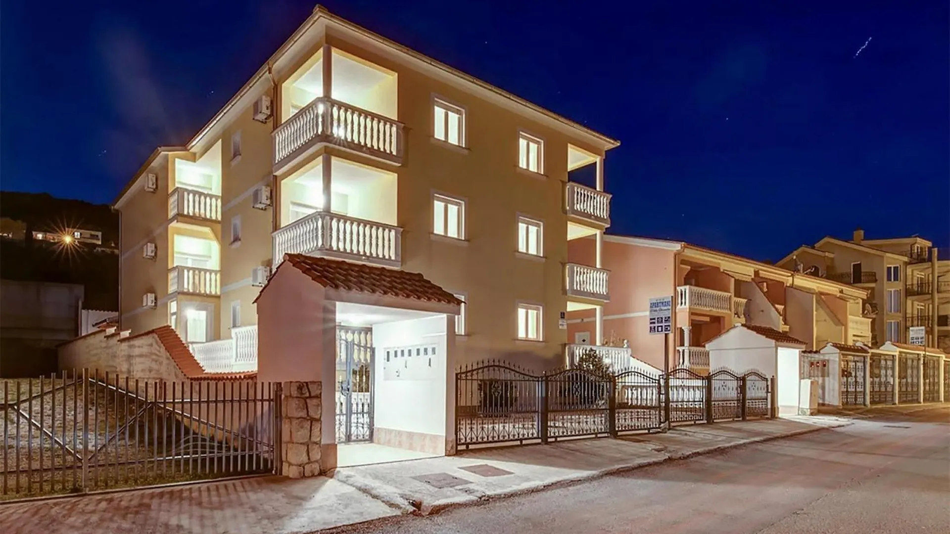 Gorgeous Apartment In Dramalj With Kitchen クロアチア